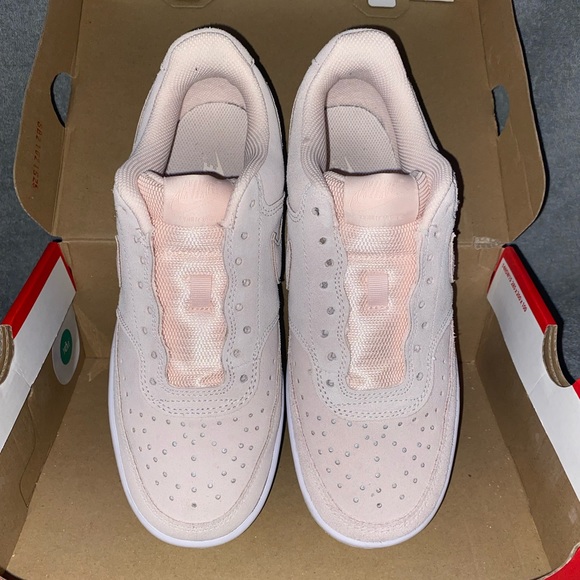 WMNS NIKE COURT VISION LOW - Picture 2 of 2